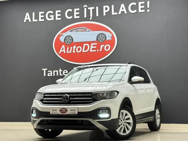 VOLKSWAGEN T-CROSS