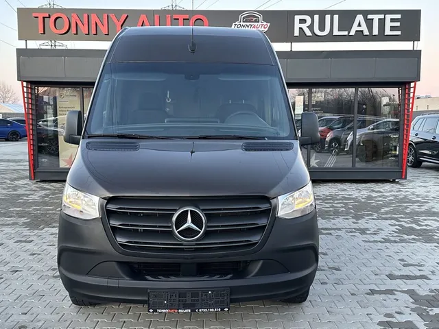 MERCEDES-BENZ SPRINTER