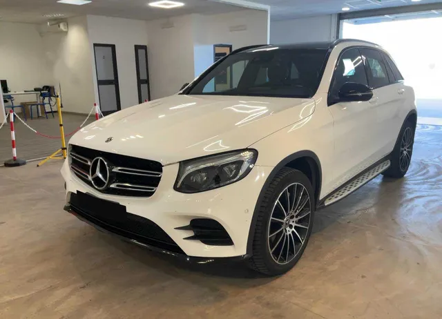 MERCEDES-BENZ GLC