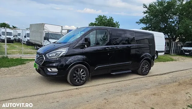 FORD TOURNEO CUSTOM