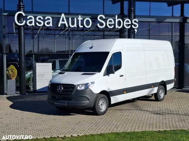 MERCEDES-BENZ SPRINTER