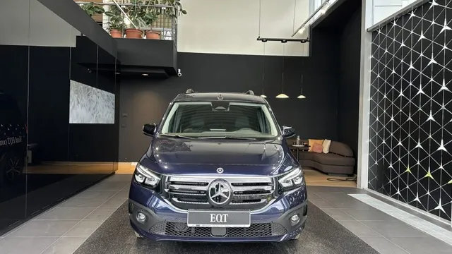 MERCEDES-BENZ EQT