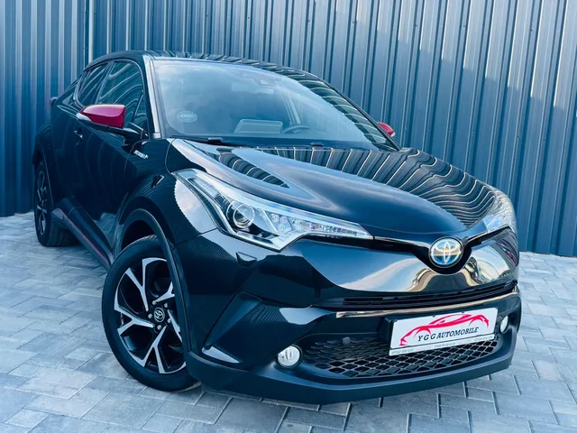 TOYOTA C-HR