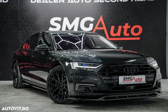 AUDI A8