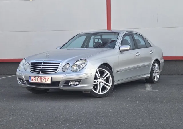 MERCEDES-BENZ E CLASS
