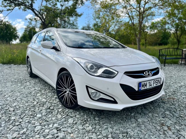 HYUNDAI I40