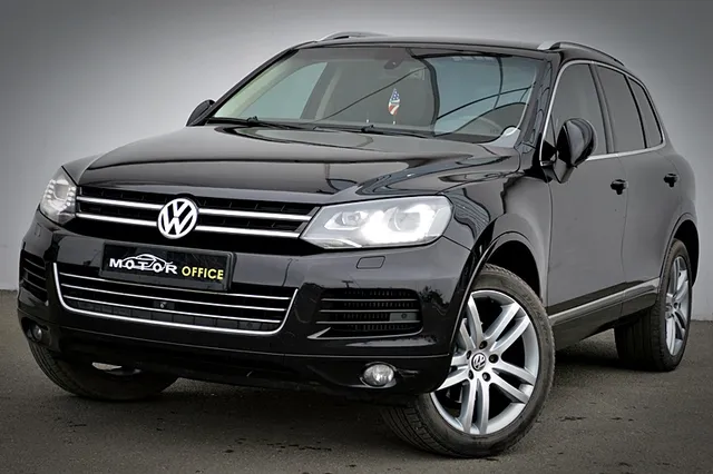 VOLKSWAGEN TOUAREG