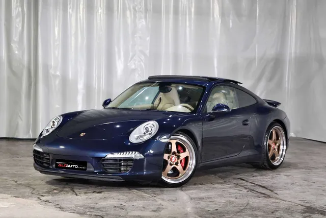 PORSCHE 911 CARRERA S
