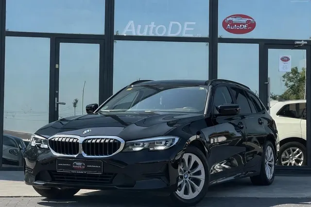 BMW 3 SERIES