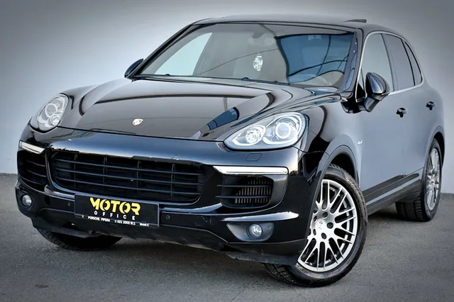 PORSCHE CAYENNE