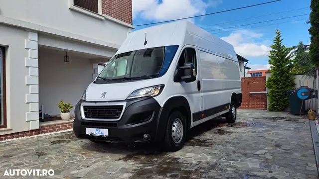 PEUGEOT BOXER