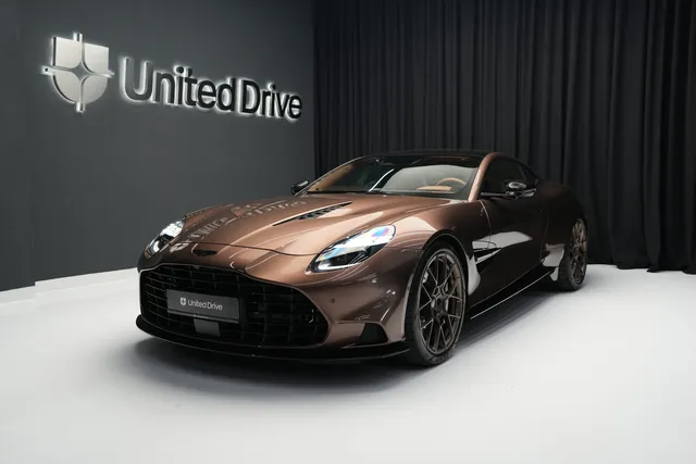 ASTON MARTIN VANQUISH
