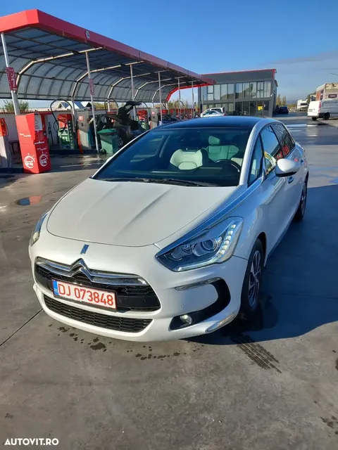 CITROEN DS5