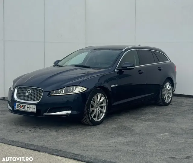 JAGUAR XF