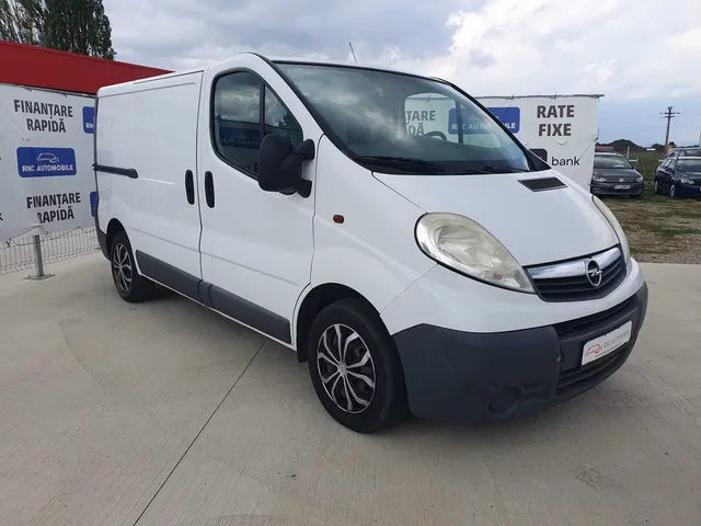 OPEL VIVARO