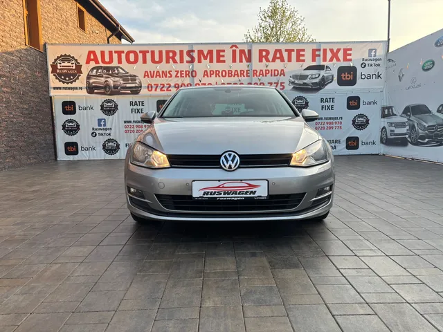 VOLKSWAGEN GOLF