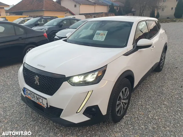 PEUGEOT 2008