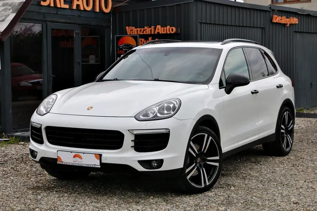 PORSCHE CAYENNE