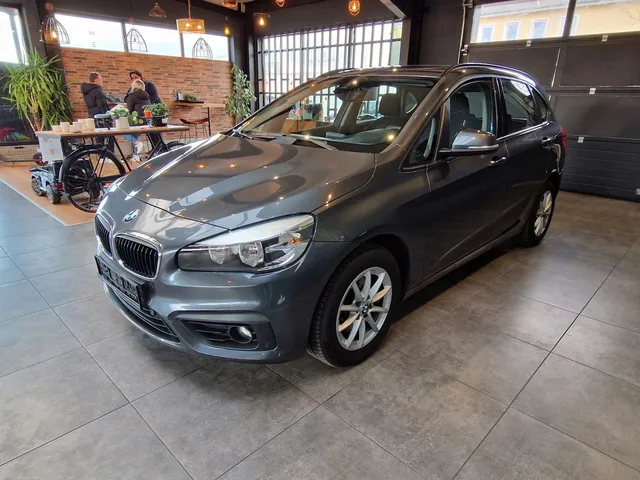 BMW 216D