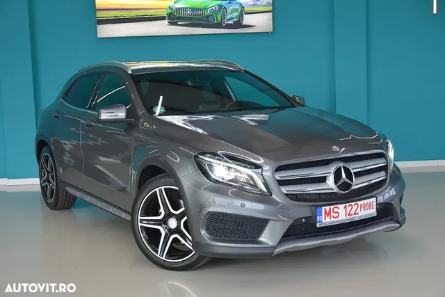 MERCEDES-BENZ GLA
