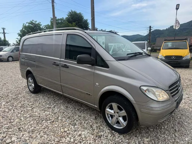 MERCEDES-BENZ VITO