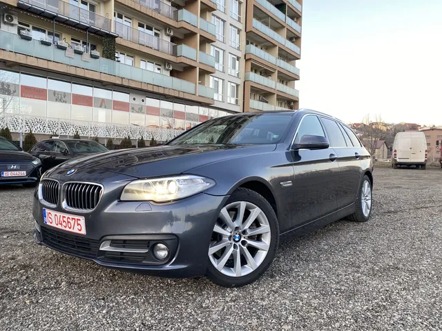 BMW 5 SERIES
