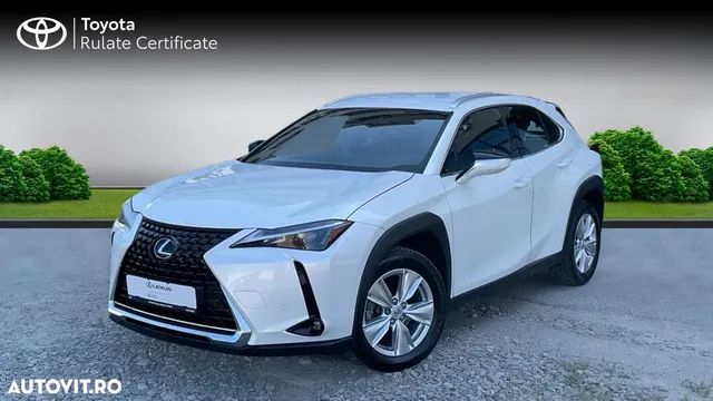 LEXUS UX