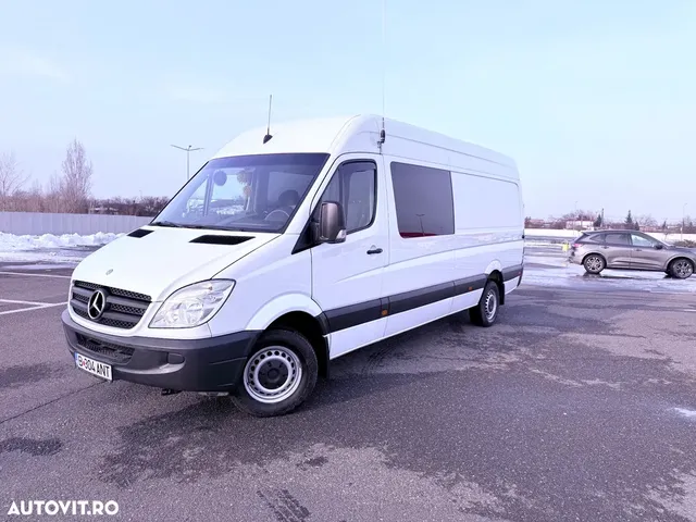 MERCEDES-BENZ SPRINTER