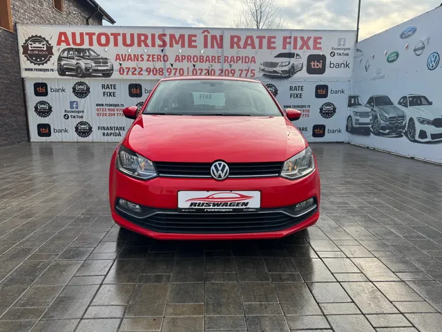 VOLKSWAGEN POLO