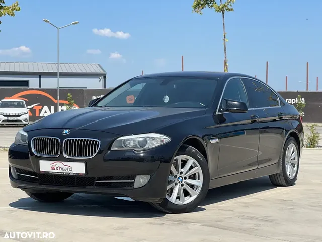 BMW 5 SERIES