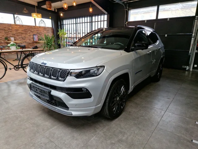 JEEP COMPASS