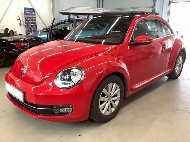 VOLKSWAGEN BEETLE