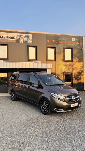 MERCEDES-BENZ V CLASS