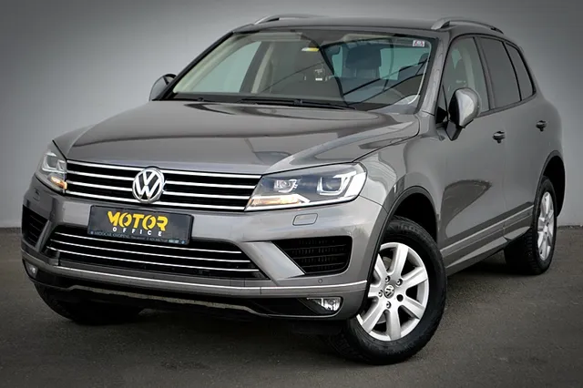 VOLKSWAGEN TOUAREG