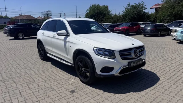 MERCEDES-BENZ GLC