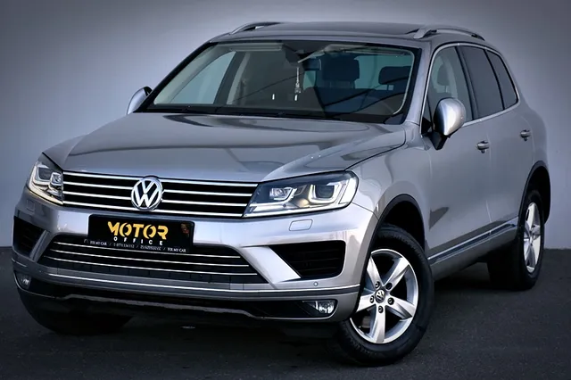 VOLKSWAGEN TOUAREG