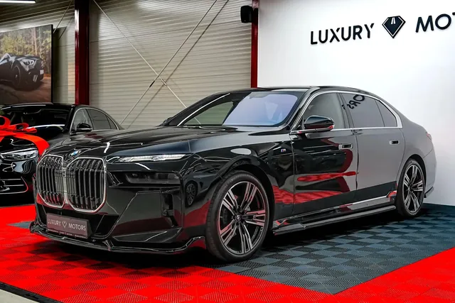 BMW 7 SERIES