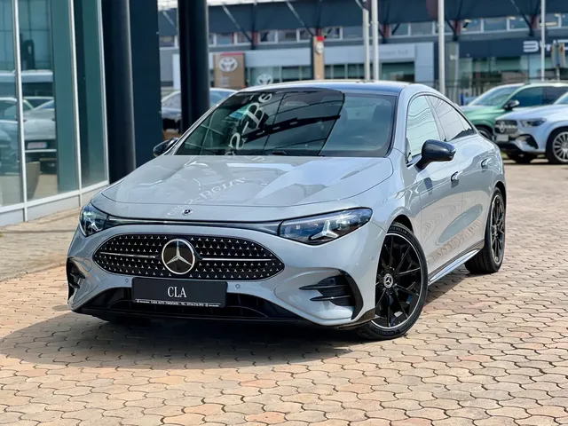 MERCEDES-BENZ CLA