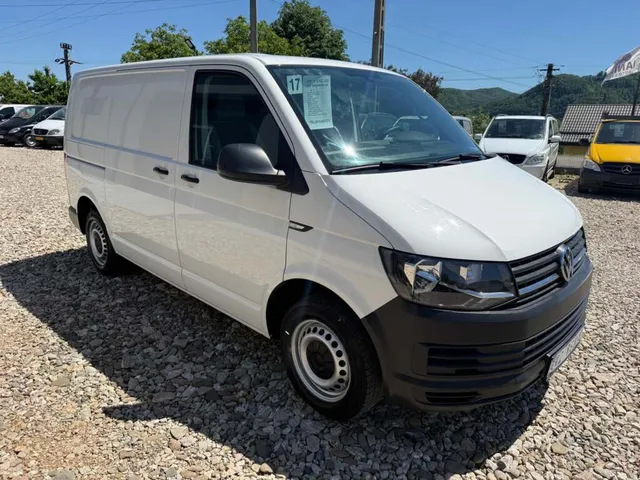 VOLKSWAGEN TRANSPORTER
