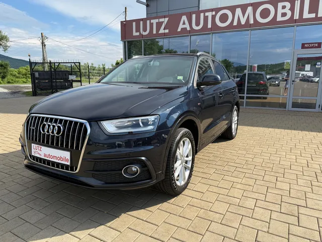 AUDI Q3