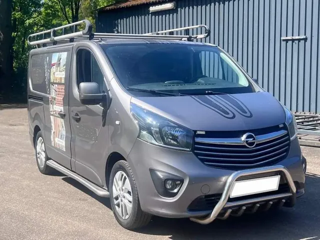 OPEL VIVARO