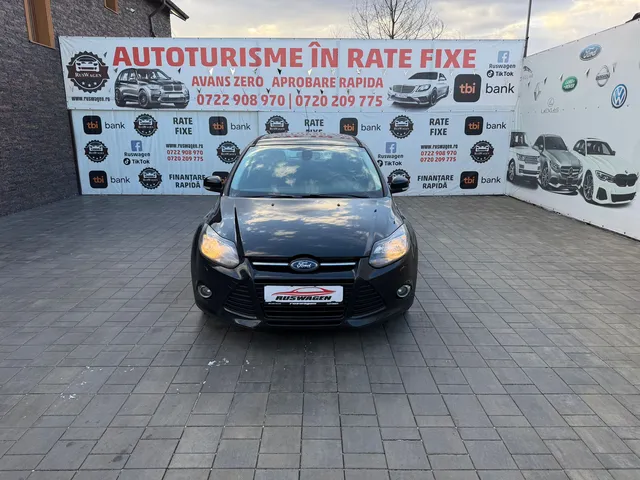 FORD FOCUS