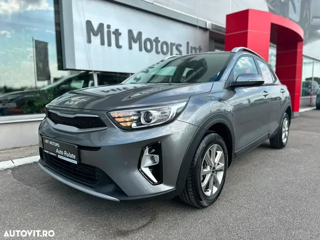 KIA STONIC