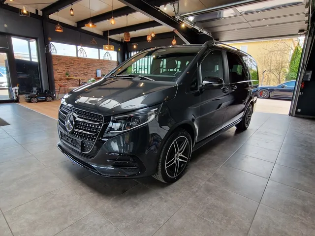 MERCEDES-BENZ V CLASS