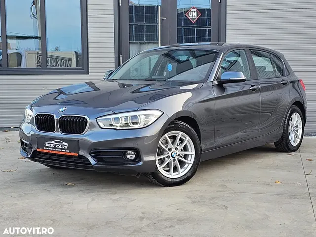 BMW 1 SERIES
