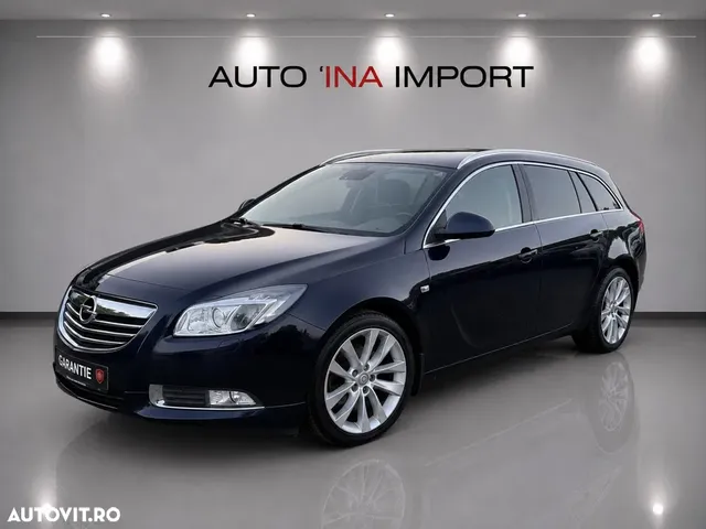 OPEL INSIGNIA