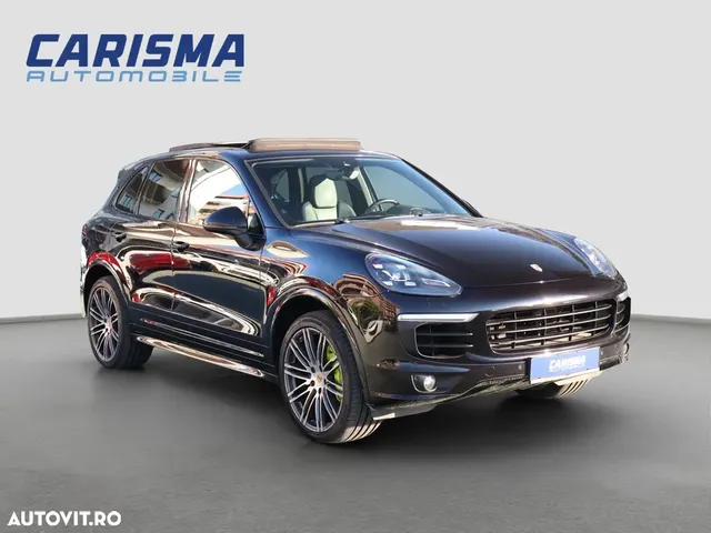 PORSCHE CAYENNE
