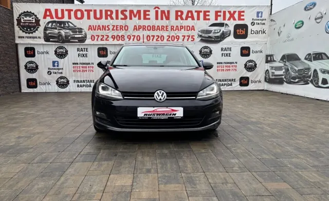 VOLKSWAGEN GOLF