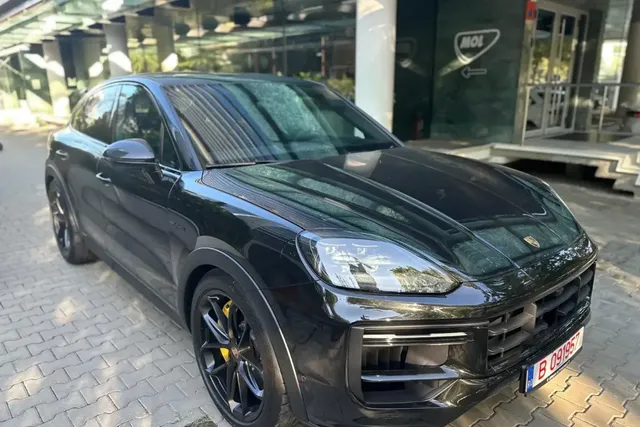 PORSCHE CAYENNE TURBO E HYBRID