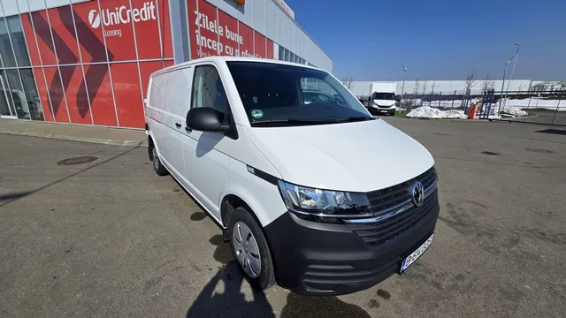 VOLKSWAGEN TRANSPORTER